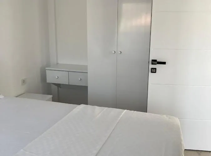 Sahil Aparts - Guelluek 3*