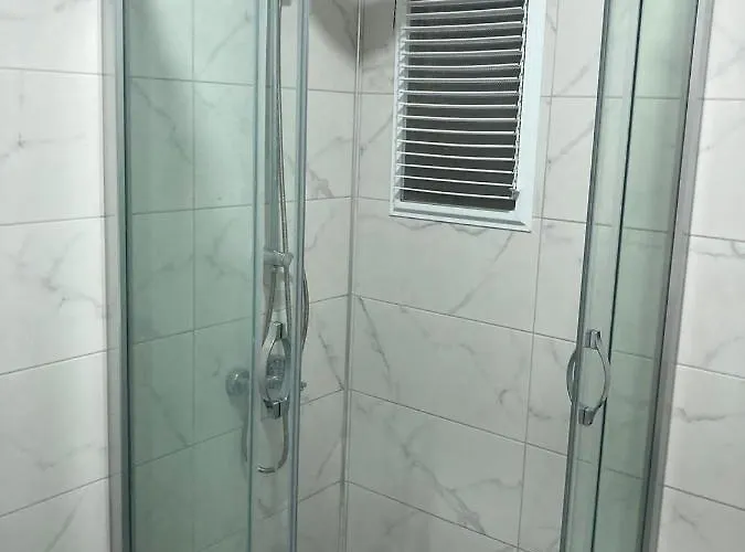 Sahil Aparts - Guelluek Milas