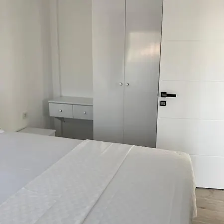 Sahil Aparts - Guelluek 3*